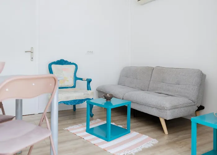 Vibe With Pool Villa Split