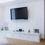 Villa With Pool Split